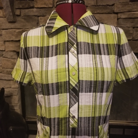 Retro Lime Plaid Dress - Picture 2 of 5